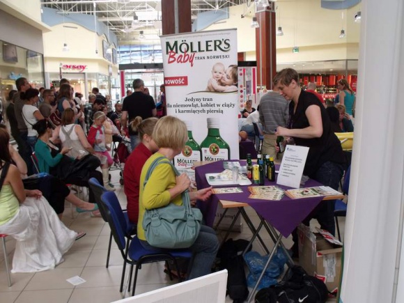 Akcja „Szczęśliwe dziecko, Szczęśliwa mama” LIFESTYLE, Zdrowie - W sobotę (18 kwietnia) w Centrum Handlowym Magnolia Park, przyszli i obecni rodzice będą mieli wyjątkową okazję, by skorzystać z bezpłatnych badań USG i USG 4D oraz konsultacji organizowanych przez Fundację „Szczęśliwe Macierzyństwo”.