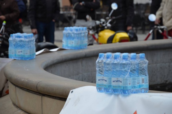 Zadbaj o bezpieczeństwo swoje i bliskich LIFESTYLE, Zdrowie - Tak brzmi hasło tegorocznej, jubileuszowej – 10. już edycji akcji Motoserce. 21 kwietnia na Rynku Kościuszki w Białymstoku wystartowała impreza organizowana przez białostockich motocyklistów, której motywem przewodnim było honorowe dawstwo krwi.